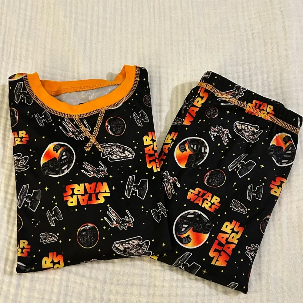 ClimateRight Star Wars boys sz M tagless layering sleepwear with thumb holes EUC